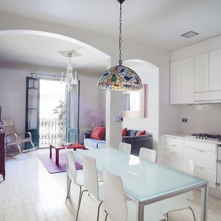 Aparteasy - Authentic Family Apartment Barcelona Eksteriør bilde